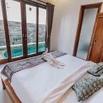 Ganesha Villa